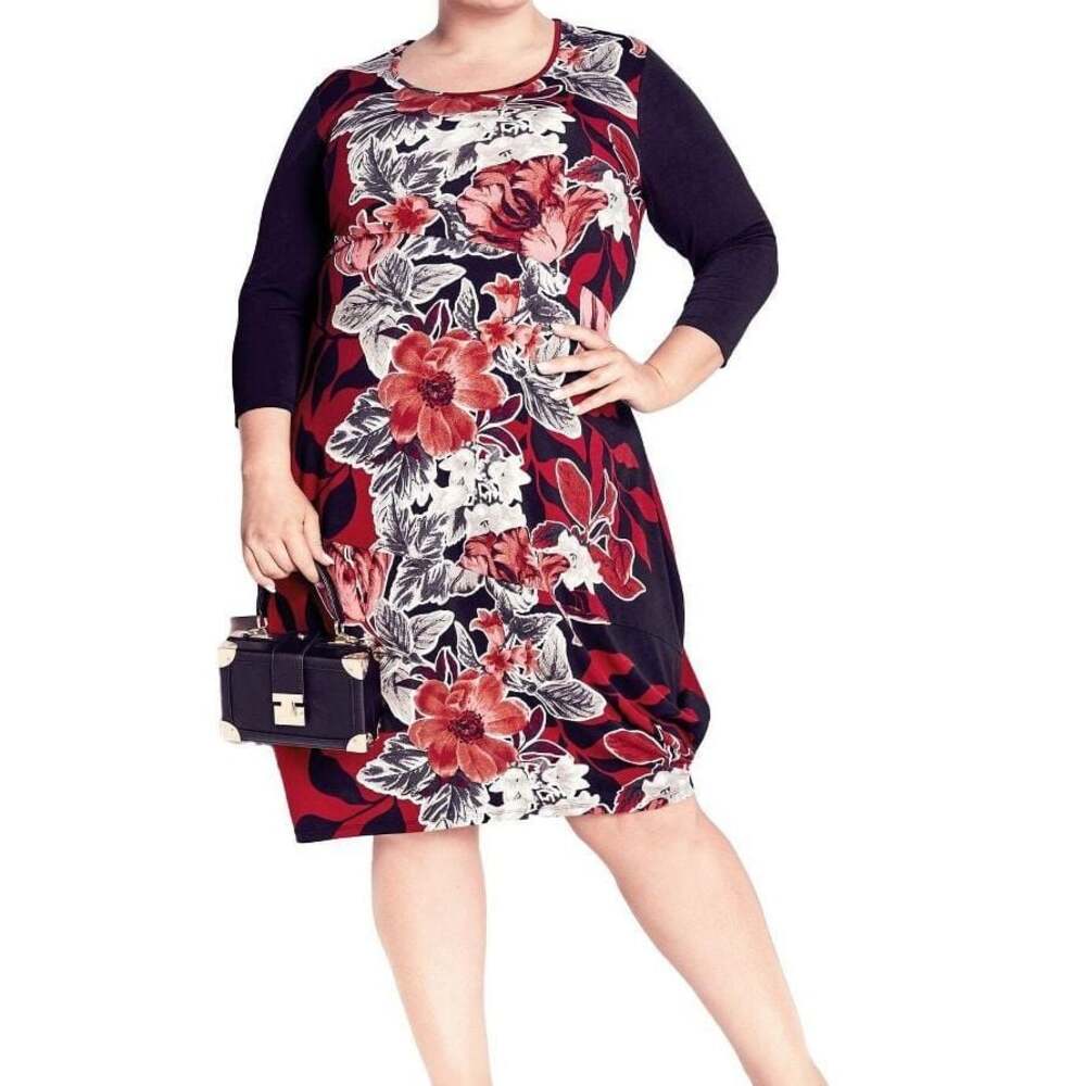 Plus Size 30 - 32 Avenue Studio red Black white floral Dress